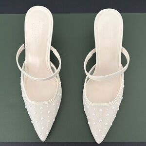 Apt. 9 Elegant Women's Pearl Heels